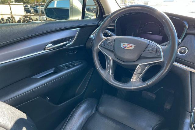 used 2017 Cadillac XT5 car, priced at $17,325
