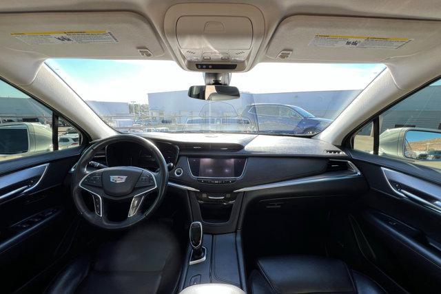 used 2017 Cadillac XT5 car, priced at $17,325