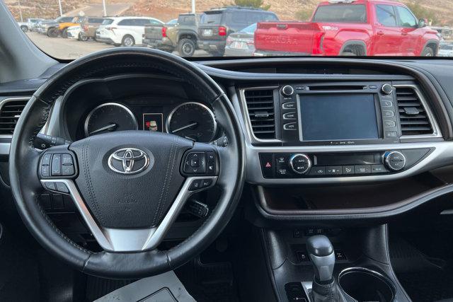 used 2017 Toyota Highlander car, priced at $20,659