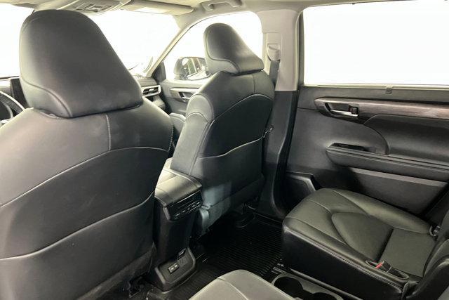 used 2023 Toyota Highlander Hybrid car, priced at $46,025