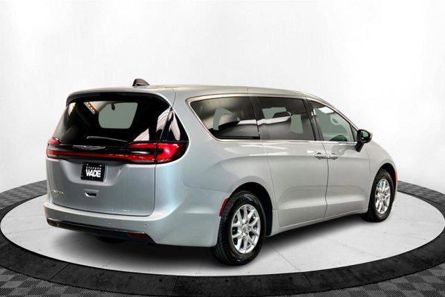 used 2023 Chrysler Pacifica car, priced at $24,673