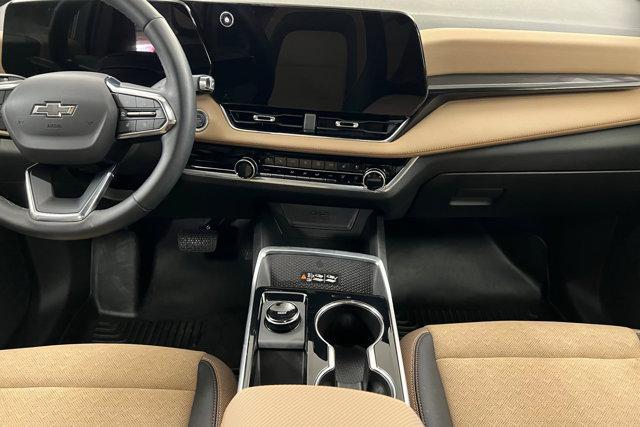 used 2025 Chevrolet Equinox car, priced at $34,090