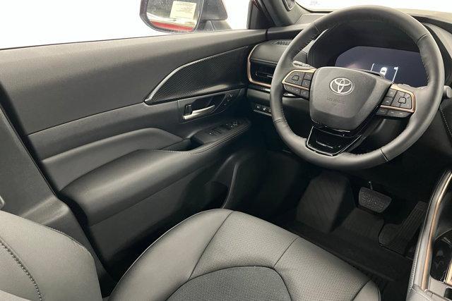 new 2025 Toyota Grand Highlander Hybrid car, priced at $62,213