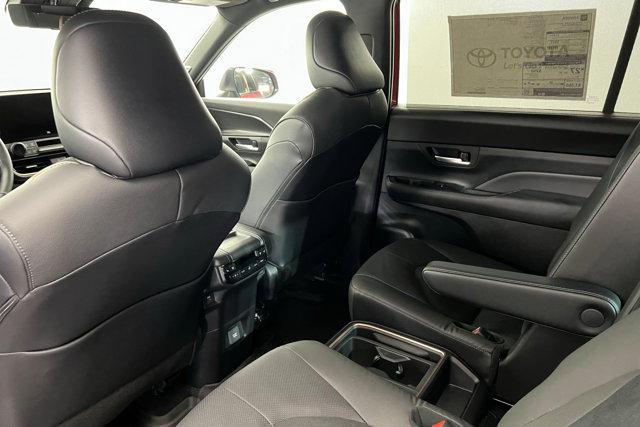 new 2025 Toyota Grand Highlander Hybrid car, priced at $62,213