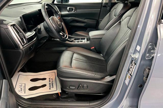 used 2024 Kia Sorento car, priced at $28,973
