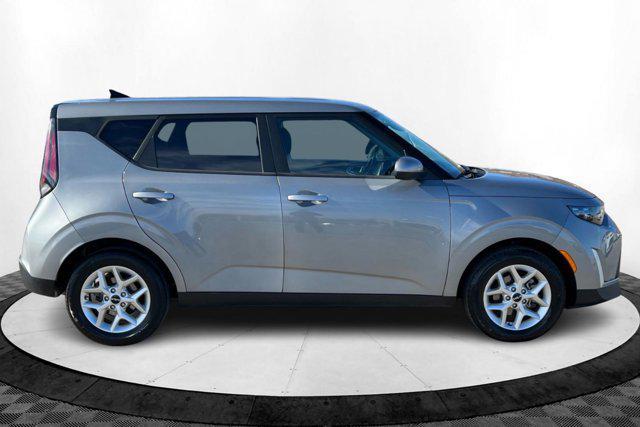 used 2023 Kia Soul car, priced at $17,143