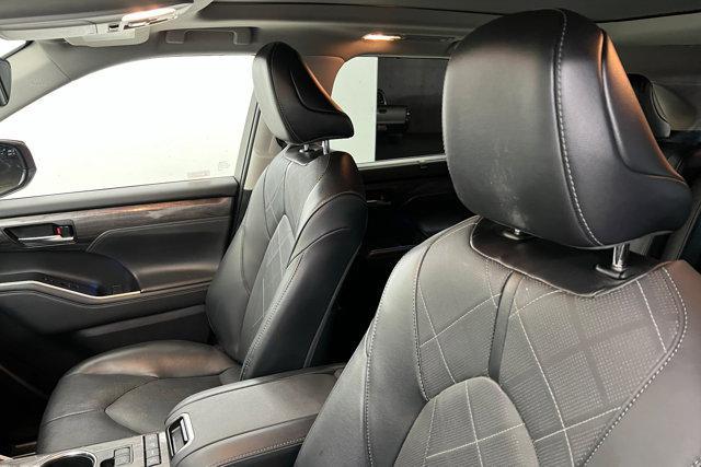 used 2022 Toyota Highlander car, priced at $45,802