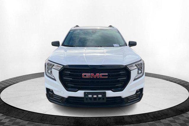 used 2024 GMC Terrain car, priced at $29,114