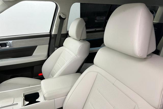 used 2025 Hyundai Santa Fe car, priced at $45,997