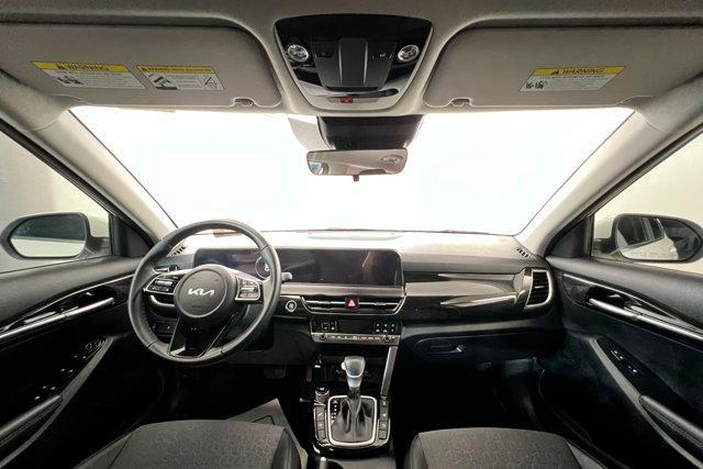 used 2024 Kia Seltos car, priced at $25,999