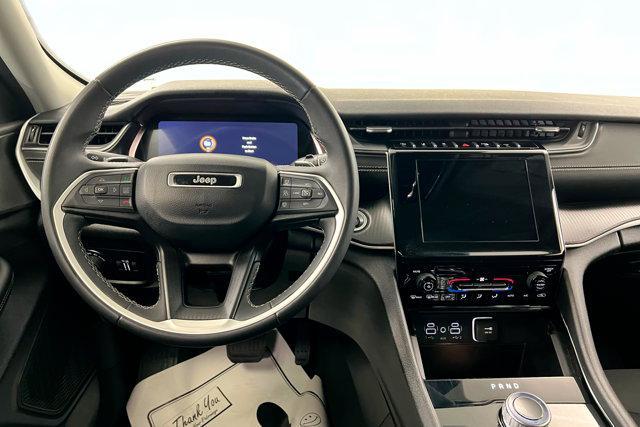 used 2023 Jeep Grand Cherokee car, priced at $24,286