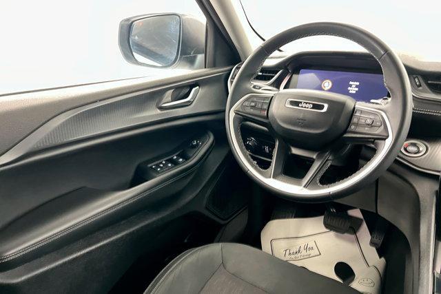 used 2023 Jeep Grand Cherokee car, priced at $24,286