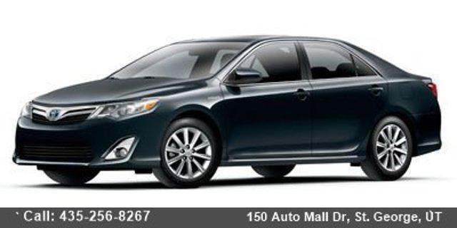 used 2012 Toyota Camry Hybrid car, priced at $14,999
