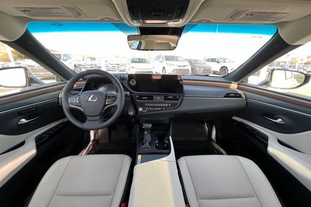 used 2025 Lexus ES 350 car, priced at $50,848