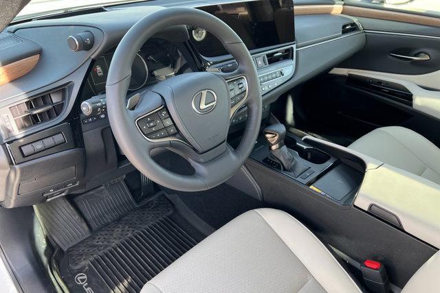 used 2025 Lexus ES 350 car, priced at $50,848