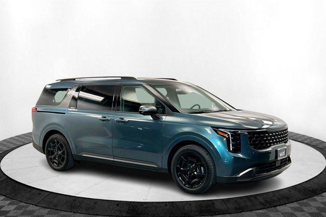 used 2025 Kia Carnival Hybrid car, priced at $52,547