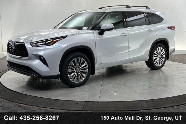 new 2024 Toyota Highlander Hybrid car, priced at $56,952