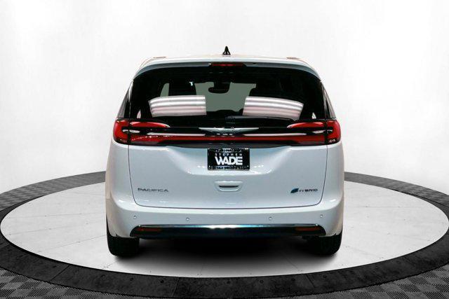 used 2024 Chrysler Pacifica Hybrid car, priced at $33,172