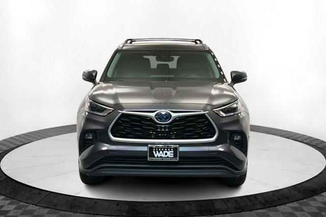 used 2021 Toyota Highlander Hybrid car, priced at $30,992