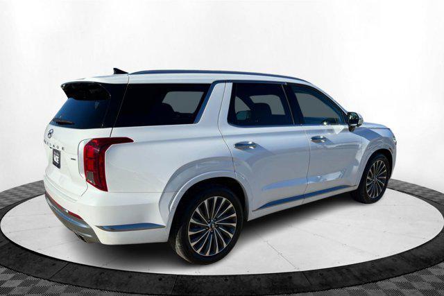 used 2024 Hyundai Palisade car, priced at $47,012