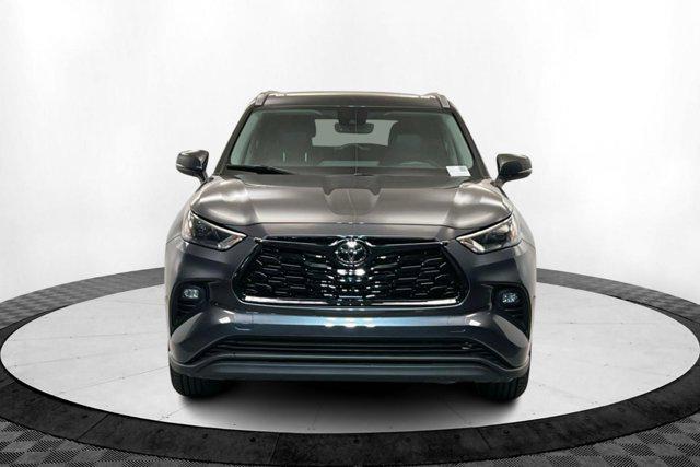 used 2024 Toyota Highlander car, priced at $43,491