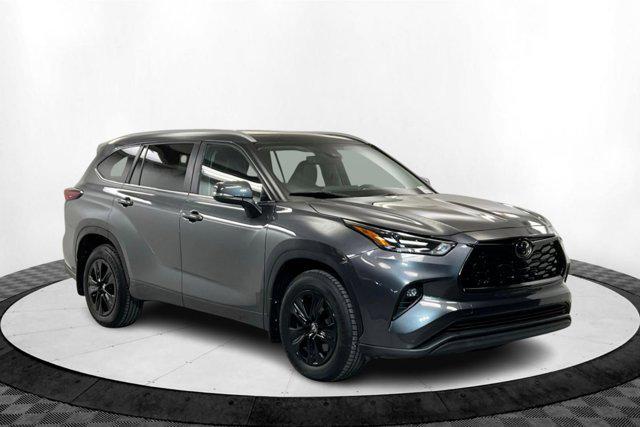 used 2024 Toyota Highlander car, priced at $43,491