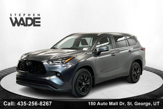 used 2024 Toyota Highlander car, priced at $44,998