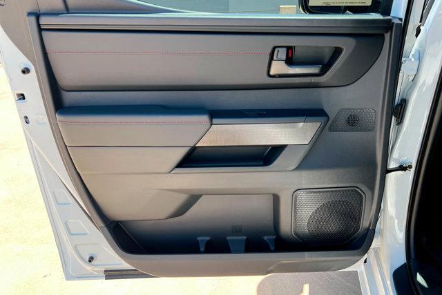 new 2025 Toyota Tundra Hybrid car, priced at $75,904