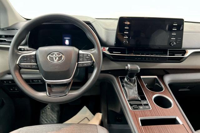 used 2021 Toyota Sienna car, priced at $31,204