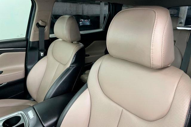used 2023 Hyundai Santa Fe car, priced at $23,081
