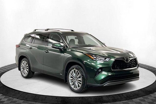 new 2025 Toyota Highlander Hybrid car, priced at $57,457
