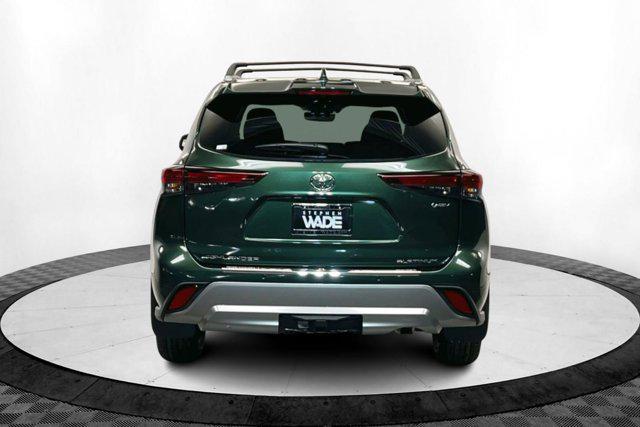 new 2025 Toyota Highlander Hybrid car, priced at $57,457