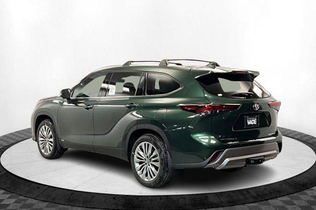 new 2025 Toyota Highlander Hybrid car, priced at $57,457