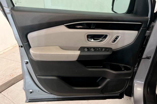 used 2024 Honda Pilot car, priced at $40,850