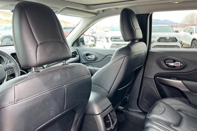 used 2022 Jeep Cherokee car, priced at $27,190