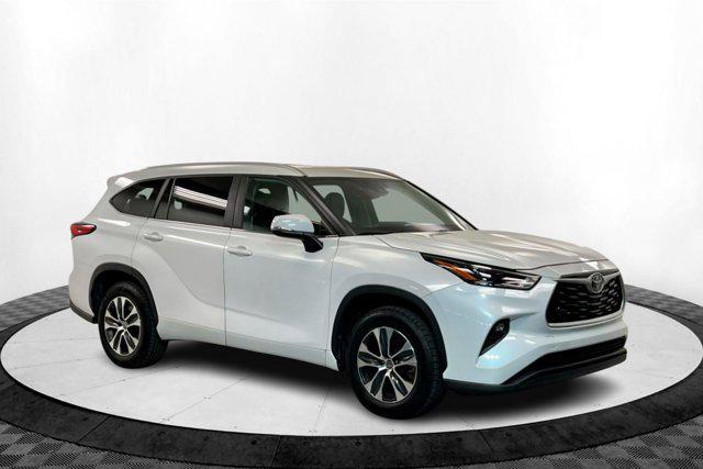used 2023 Toyota Highlander car, priced at $37,917