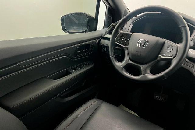 used 2024 Honda Odyssey car, priced at $42,033