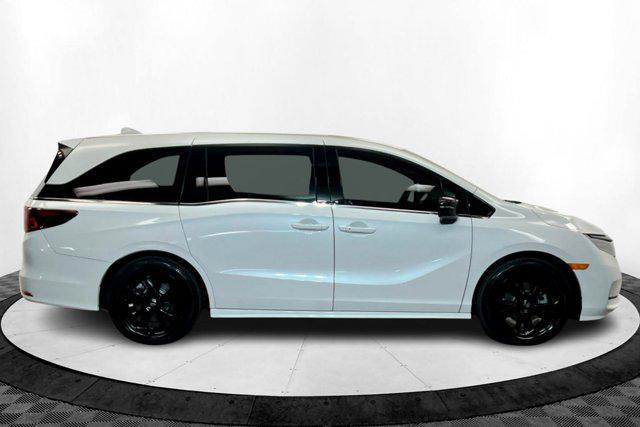 used 2024 Honda Odyssey car, priced at $42,033