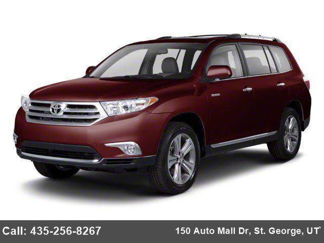 used 2013 Toyota Highlander car, priced at $15,999