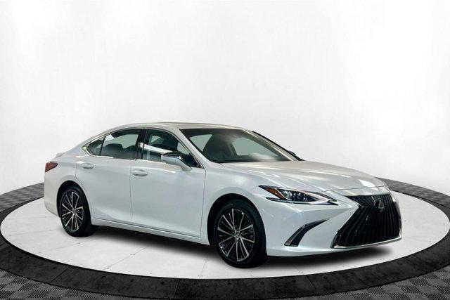 used 2025 Lexus ES 300h car, priced at $50,672