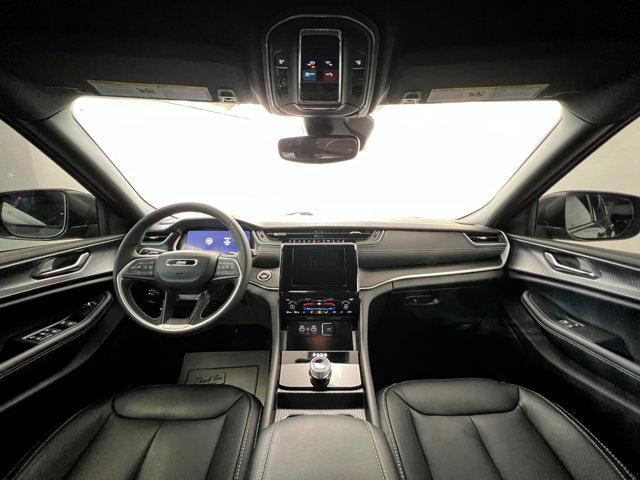 used 2024 Jeep Grand Cherokee car, priced at $34,899