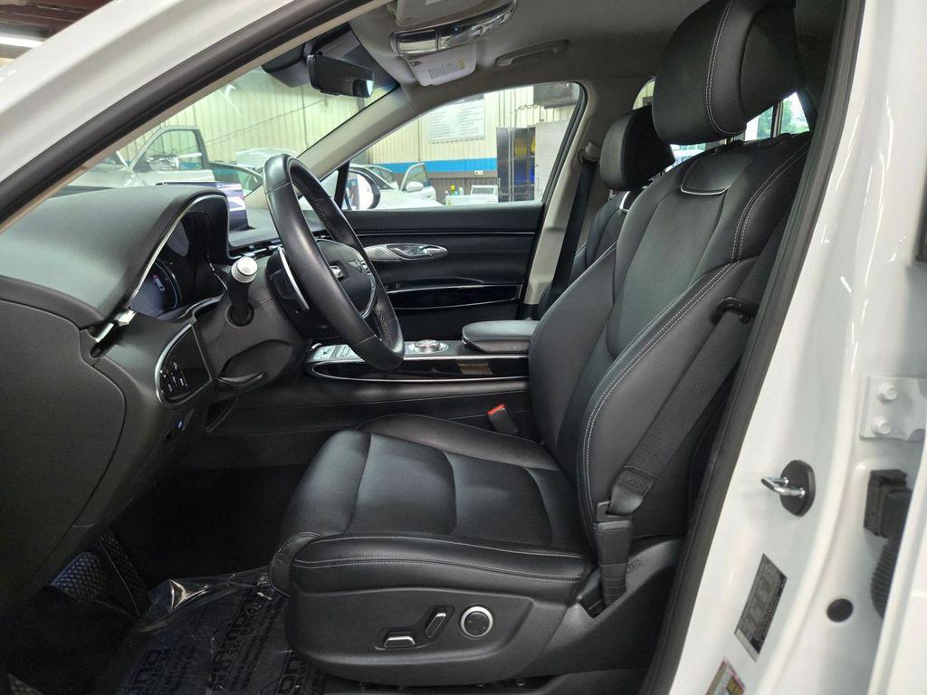used 2025 Genesis GV70 car, priced at $39,911