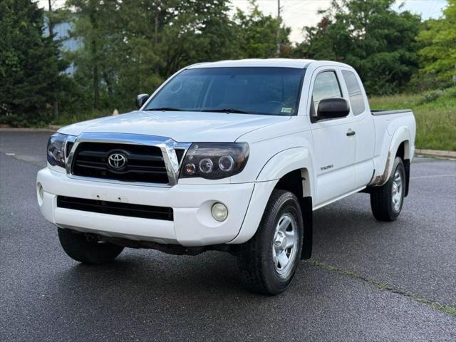used 2006 Toyota Tacoma car, priced at $12,999