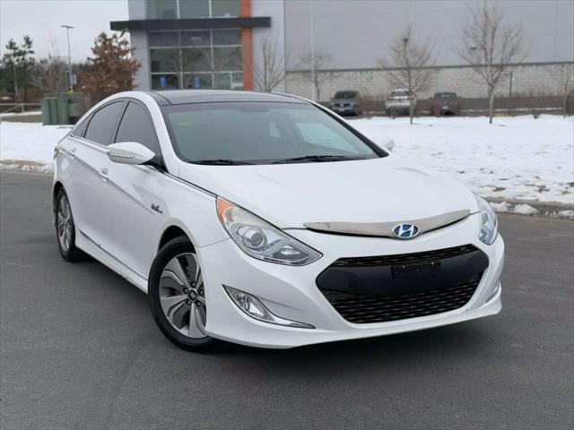 used 2014 Hyundai Sonata Hybrid car, priced at $7,799