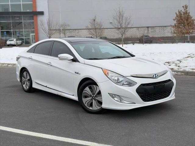 used 2014 Hyundai Sonata Hybrid car, priced at $7,799