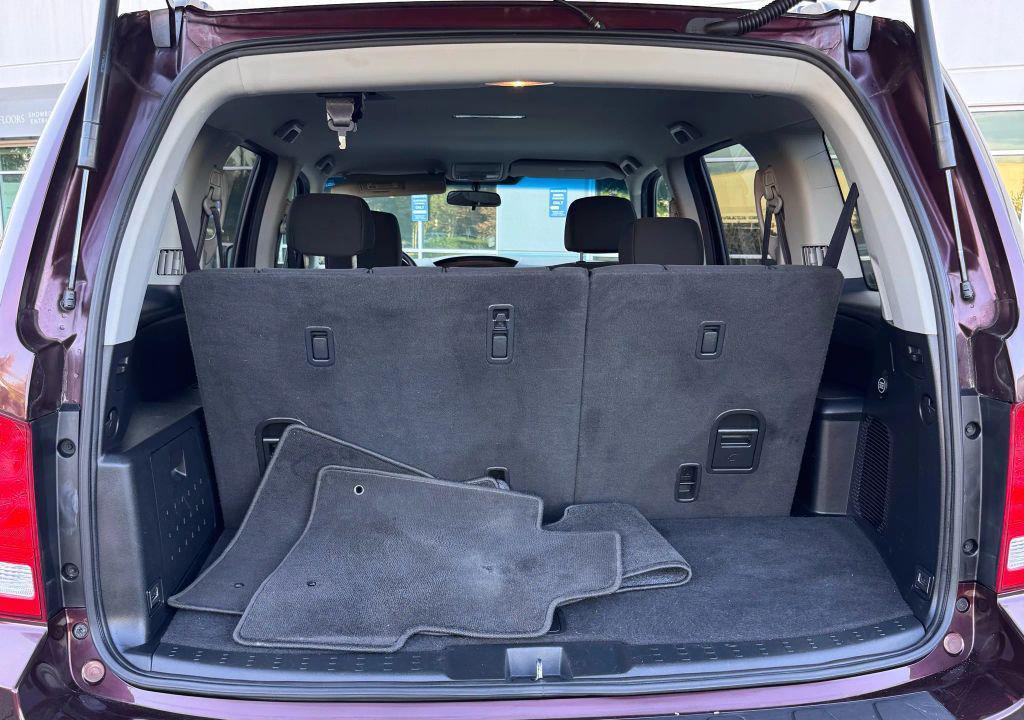 used 2011 Honda Pilot car, priced at $7,777