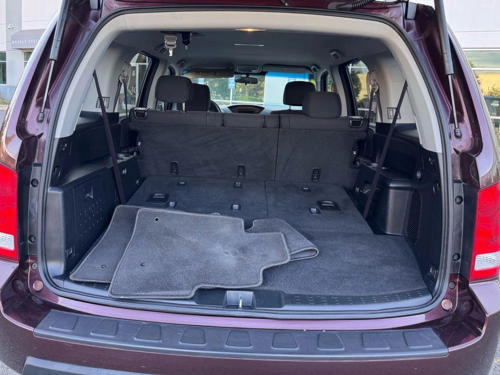 used 2011 Honda Pilot car, priced at $7,777