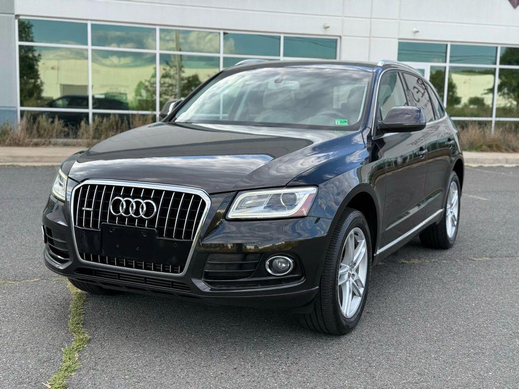 used 2014 Audi Q5 car, priced at $9,999