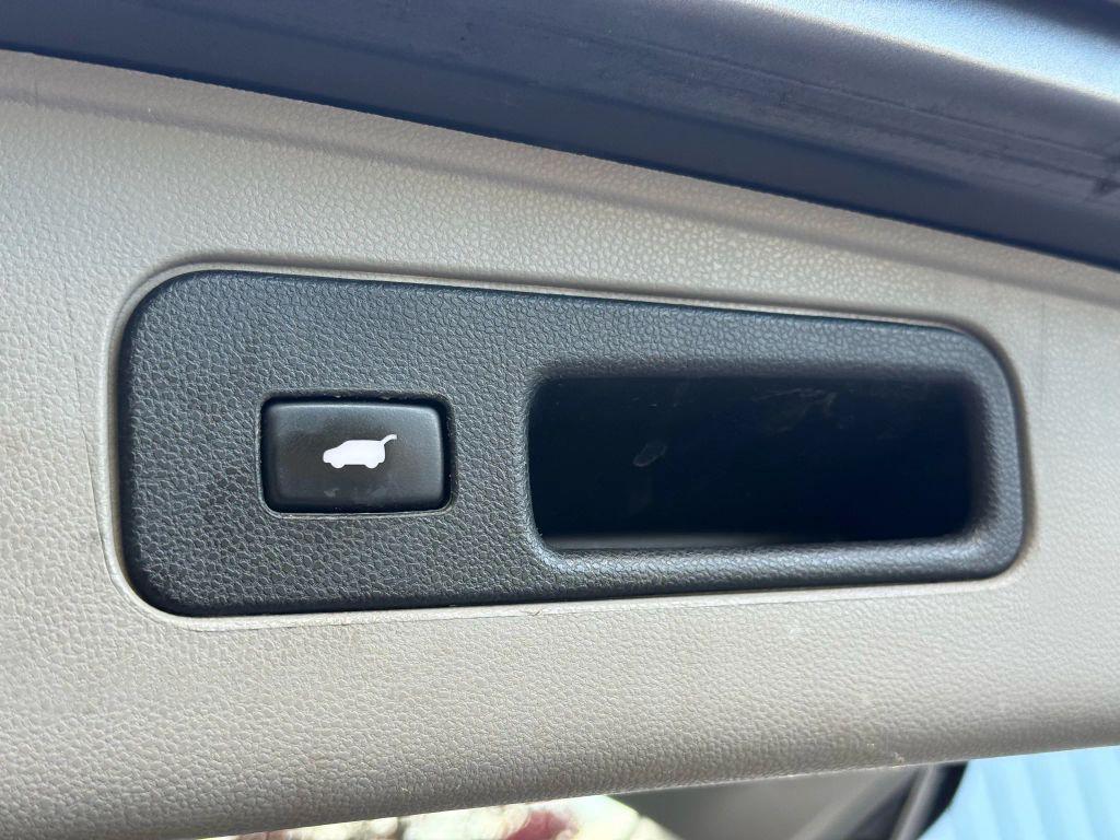 used 2016 Honda Odyssey car, priced at $9,999