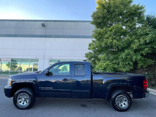 used 2007 Chevrolet Silverado 1500 car, priced at $5,999